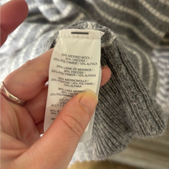 J Crew merino wool blend grey striped mens sweater scoopneck large - Picture 3 of 4